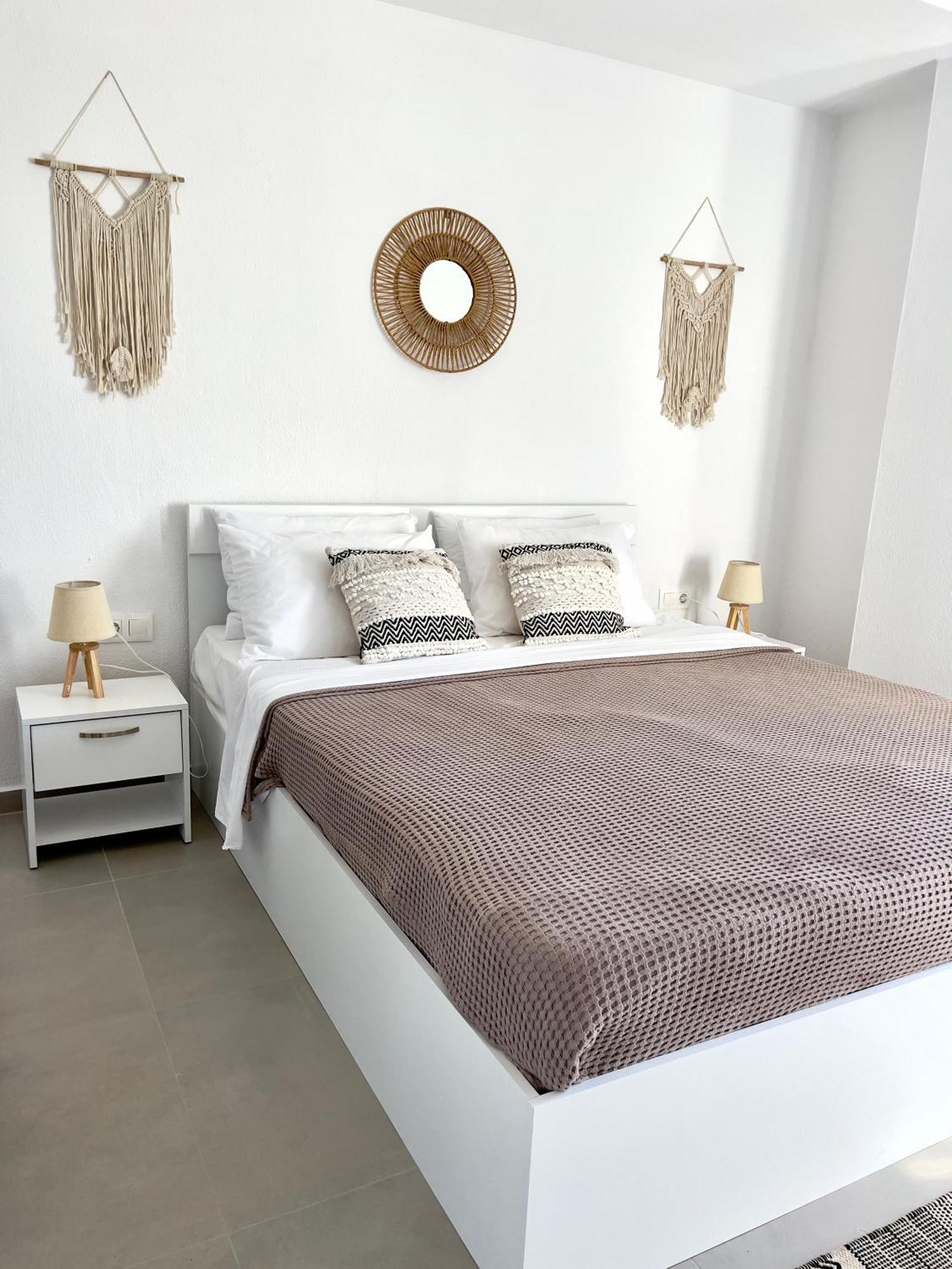 Viento Suites Посиди Екстериор снимка